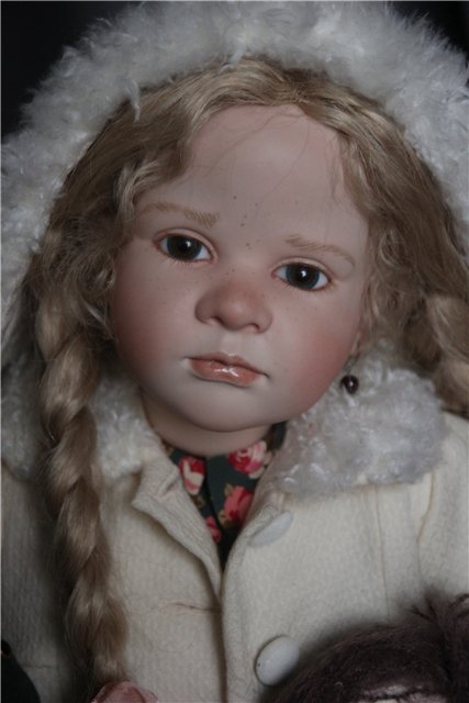 Фарфоровая кукла-снегурочка Офелия (Ophelia) от Ruth Treffeisen. Просто наступила зима