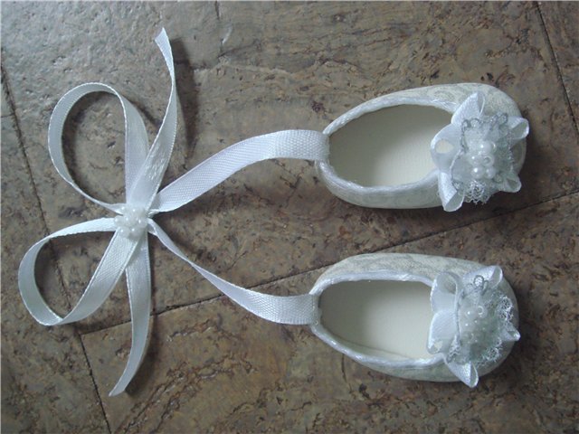 Мои первые туфельки клеевым способом (фото 2)