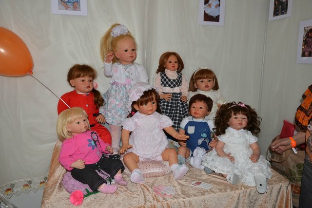 Фото с выставки кукол на Тишинке - Moscow Fair 6.04.2014