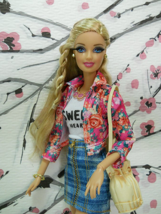 Моя коллекция кукол формата 1:6 (Барби, Кены, Динамитки, Момоко, J-Doll, Поппи Паркер и Монстры)