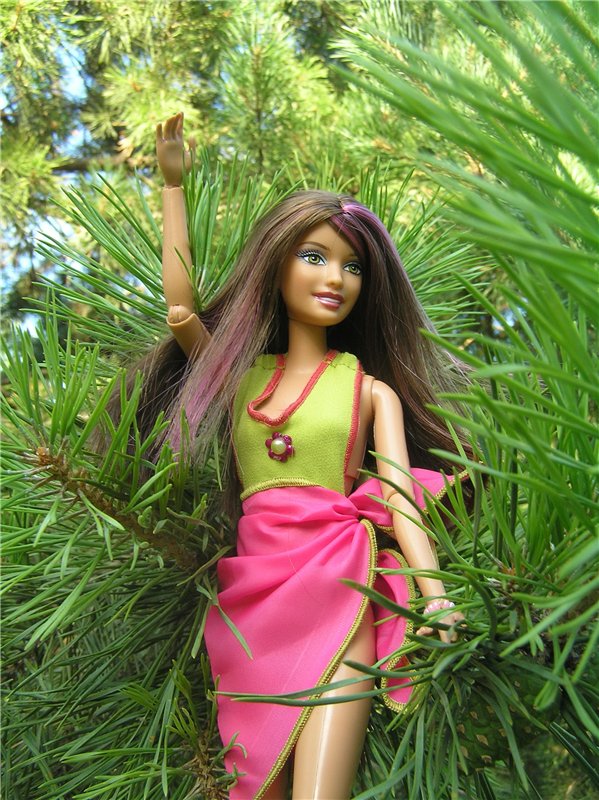 Летняя прогулка Анжелики ( Кукла Barbie Fashionistas от Mattel)