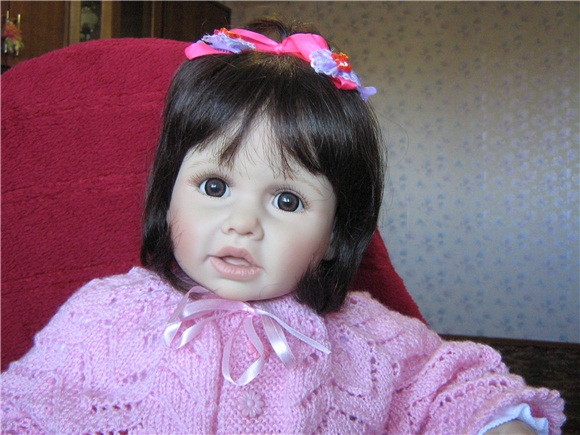 А вы любите подарки? Подарок для куклы Настеньки (фото 4)