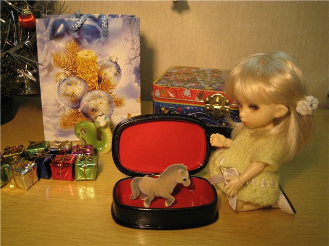 Новогодние подарки для Элис (фото 10)