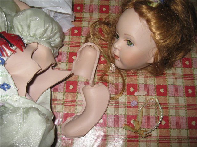 Прошу совета по реставрации фарфоровой куклы