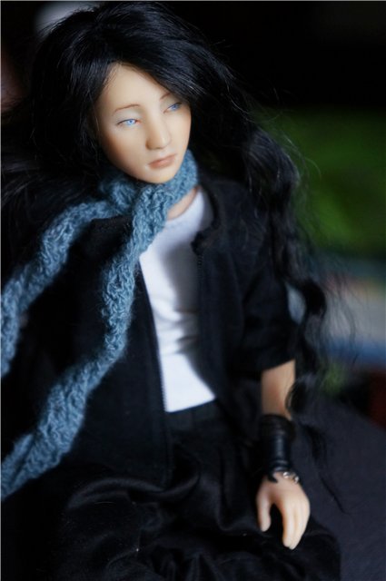 Восточный голубоглазый мужчина