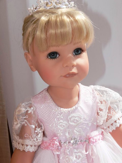 Утро у модниц. Одежда для кукол Gotz своими руками