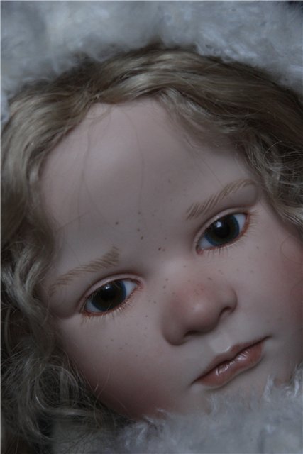 Фарфоровая кукла-снегурочка Офелия (Ophelia) от Ruth Treffeisen. Просто наступила зима