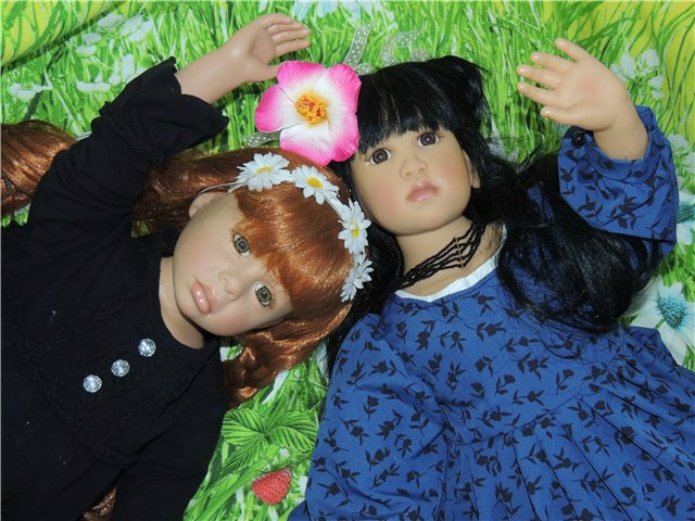 Куклы те, что радуют уже других