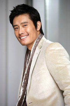 Кукла и актер: Ли Бён Хон (Lee Byung Hun) | Бэйбики Кукла и актер: Ли Бён Хон (Lee Byung Hun) (фото 10)