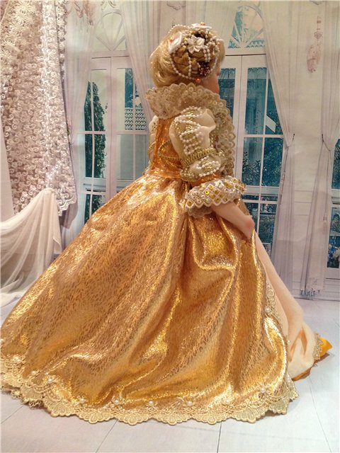 Новые образы старых кукол