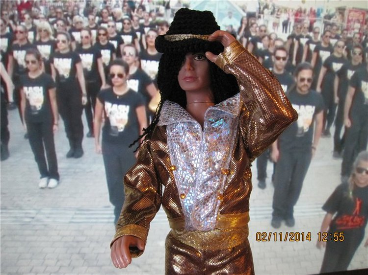 Мой Майкл. Официальная кукла Michael Jackson dolls