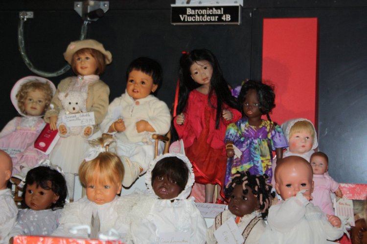 Выставка кукол, мишек тедди, кукольных домиков и миниатюры в Нидерландах. Заключение