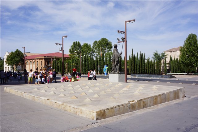 Испанский калейдоскоп. Часть 4. Куколки Blythe в Гвадалахаре. Фестиваль марионеток. Сигуэнса за час (фото 3)