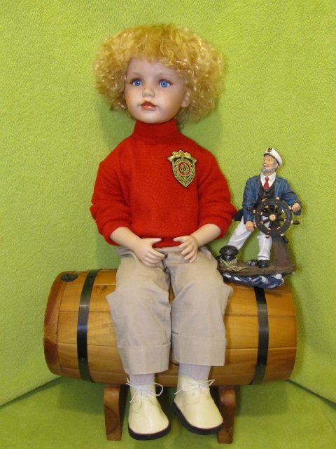 Два в одном. Фарфоровый мальчик