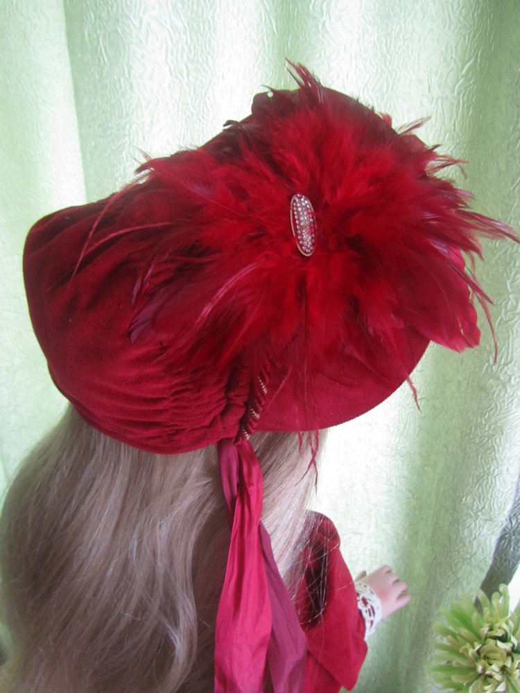 Фарфоровая кукла Ева - "реверанс позапрошлому веку"