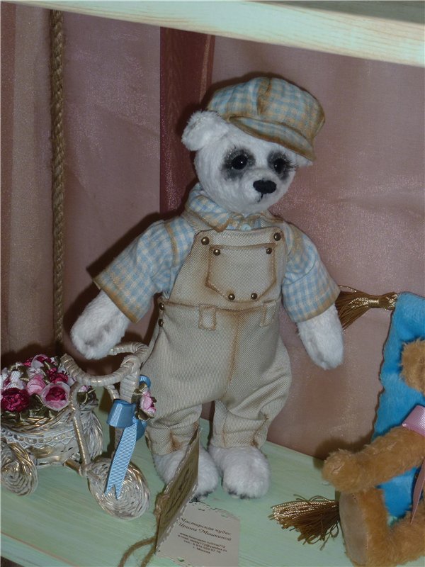 MoscowFair 2014: медвежата и лисята-превосходные ребята, мыши, кролики, ежи-так же очень хороши