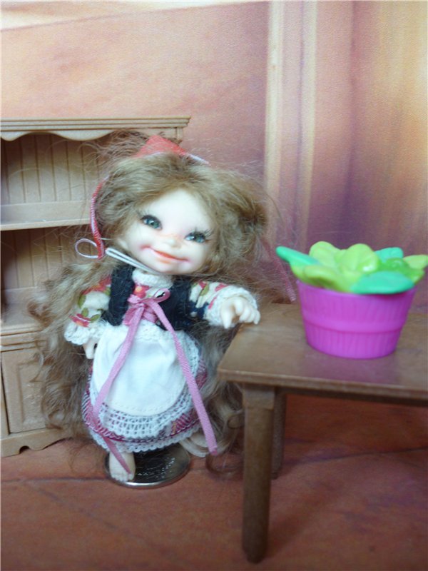 Красная Шапочка на ладошке - микро-костюм для Вареньки ( SoSo realpuki Fairyland) (фото 4)