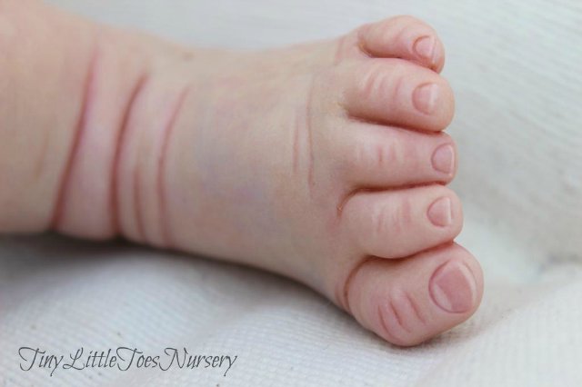 Красивая куколка реборн Эмма молд Fridolin Karola Wegerich