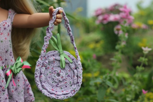 Вязаный подиум от Smorodinы для кукол Gotz