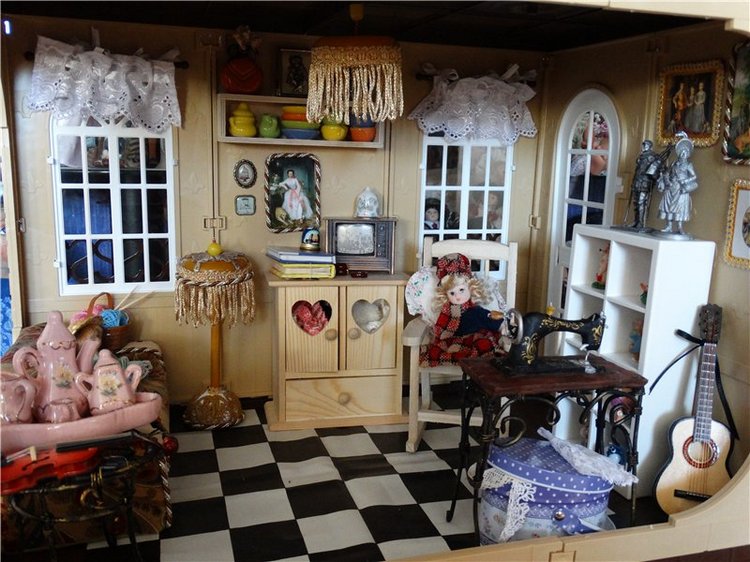 Малышка Патси в обновлённом домике