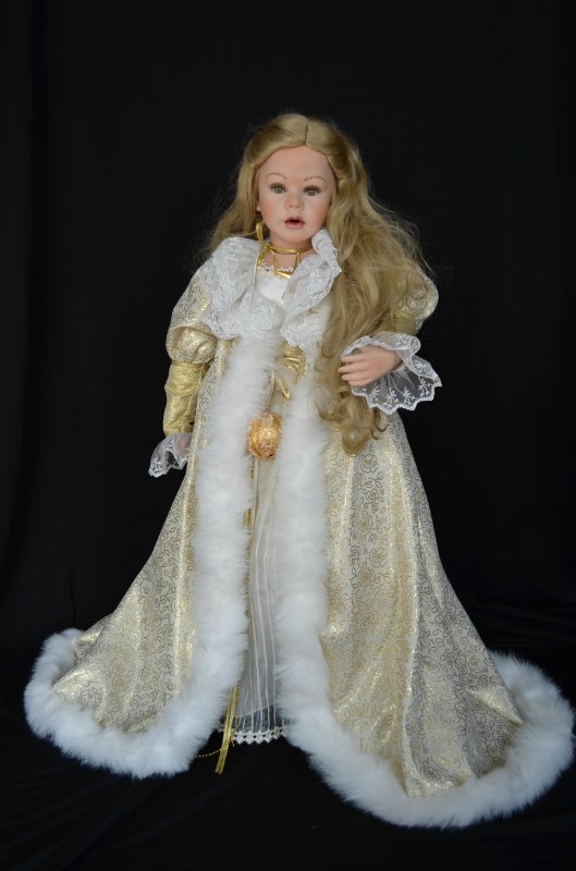 Очаровательная сказочная фарфоровая волшебница