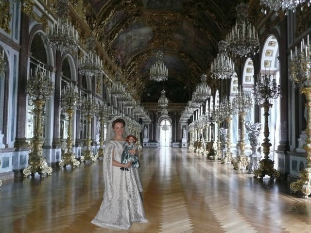 Маленькая семья инфанты. Девочка Artista doll (фото 2)