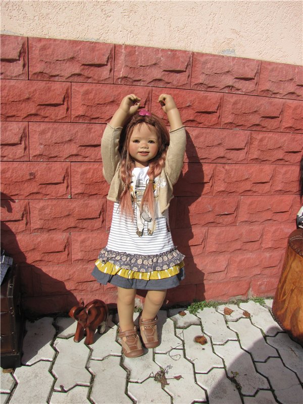 Вспоминая теплые дни. Полуденные танцы кукол Annette Himstedt