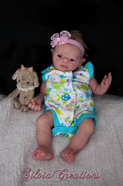 Молд с синдромом дауна PEBBLES в исполнении SILVIACREATIONS