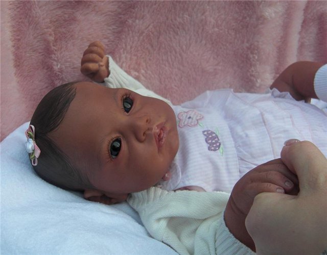 Латиноамериканская малышка реборн Milagros или просто Милочка (фото 4)