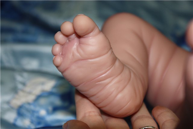 Дочка от Ashton Drake. Кукла из силикон-винила