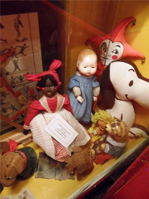 Лондонский Музей игрушек Поллока. Pollock's Toy Museum (фото 9)