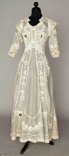 Для тех, кто в поиске или Каждый охотник желает знать. Викторианские и эдвардианские наряды