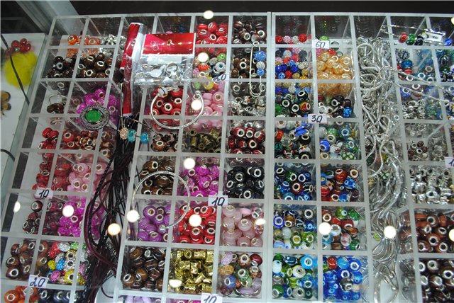 Выставка на Тишинке "Атмосфера творчества" - 2014. Мечты сороки сбываются! Блеск и великолепие