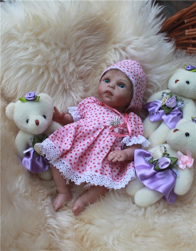 Кукла реборн Nessa. Дюймовочка (фото 10)