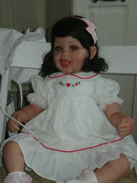 Хмурым пасмурным деньком — Куклы Fayzah Spanos (Файзах Спанос): винил и фарфор (фото 5)