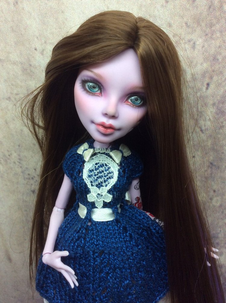 Я рисую, куклам лица я рисую