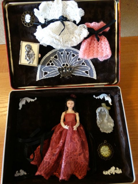 Моя Дюймовочка — Антикварные куклы Mignonette (Миньонетта): карманные