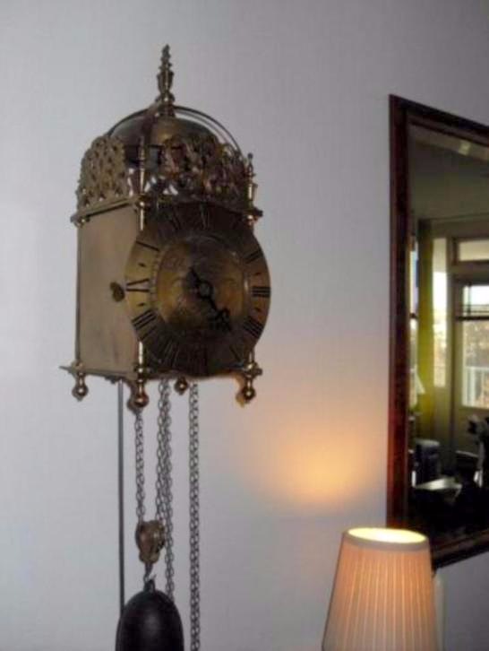 Старинные часы еще идут. Коллекция старинных часов