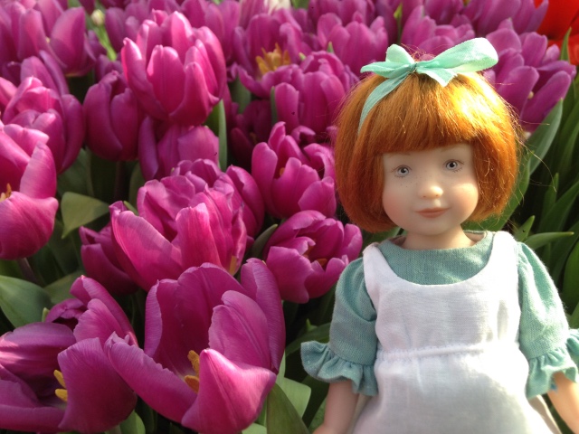 Прогулка Эмили в аптекарском огороде. H. Maciak | Бэйбики Прогулка Эмили в аптекарском огороде. H. Maciak