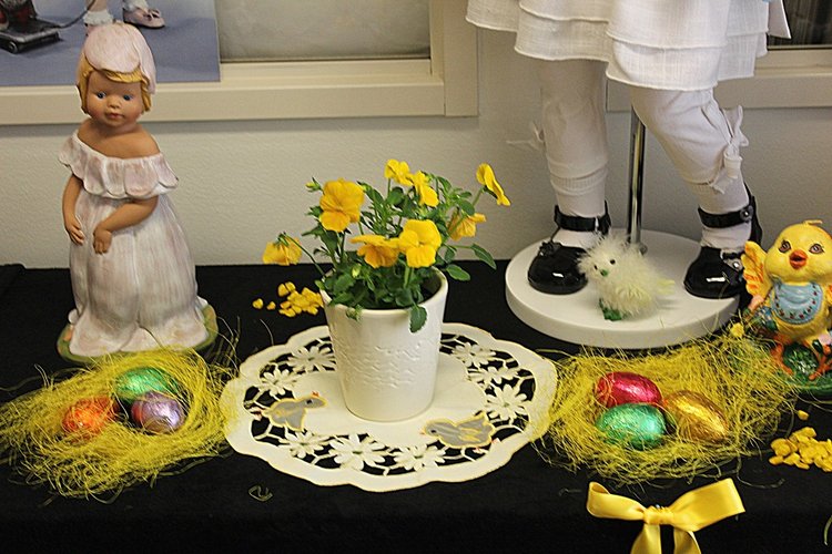 Пасхальная встреча в магазине кукол Гюнзел. Новая коллекция из резин 2017. Mila i Robin