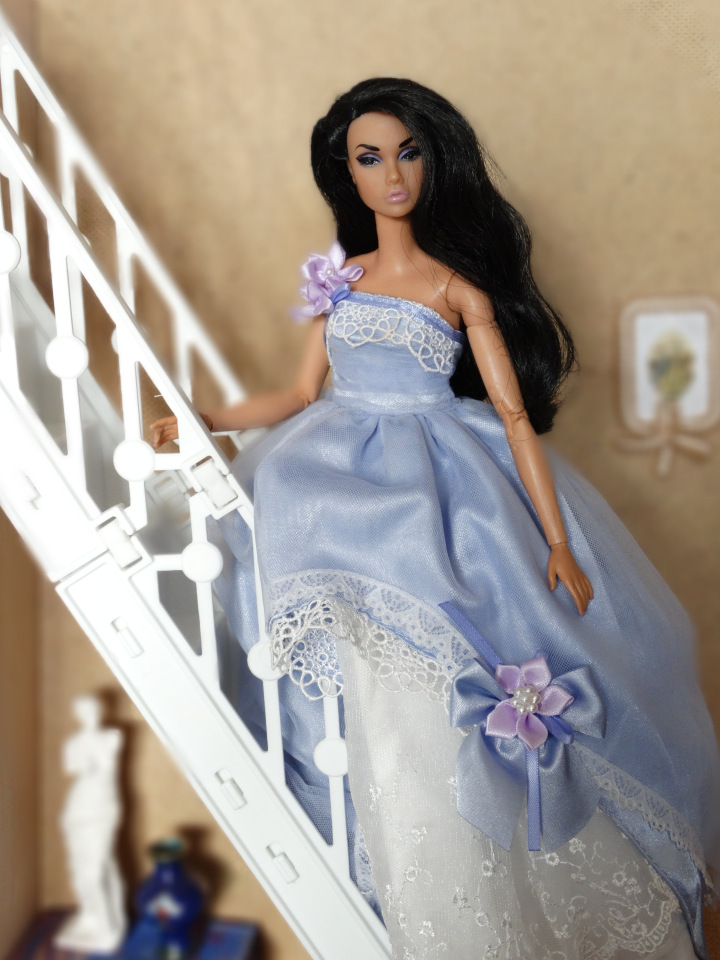 Капроновое безумие. Поппи в вечерних платьях (фото 3)