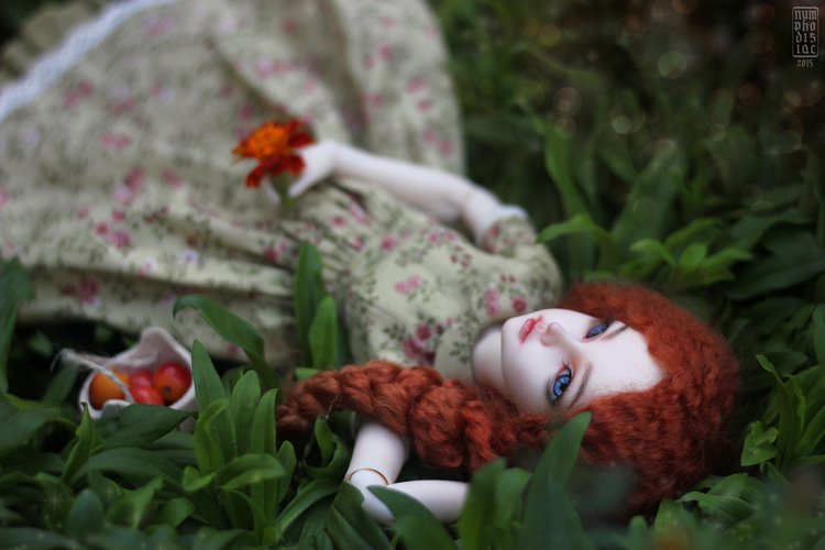 Прогулка Мирвен в вечернем саду