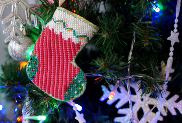 Новый год ручной работы . Вышивка