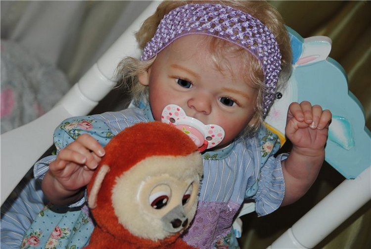 Белокурый котенок реборн Владочка (фото 8)