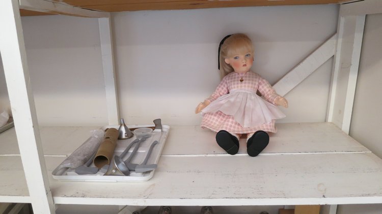 Впервые за 40 лет. День открытых дверей на кукольной фабрике R John Wright. Часть третья: Процесс производства