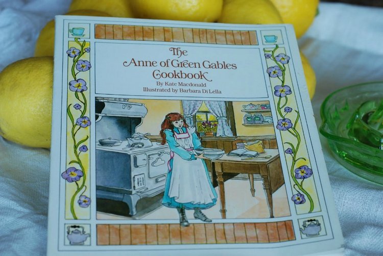 ЭНН ИЗ ЗЕЛЕНЫХ КРЫШ. ПОВАРЕННАЯ КНИГА. Рецепты из книги "Энн из Зеленых Крыш"