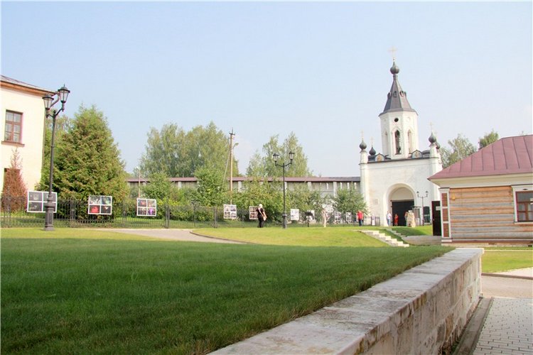 Старицкий православный фотофестиваль. Старицкий Свято-Успенский монастырь