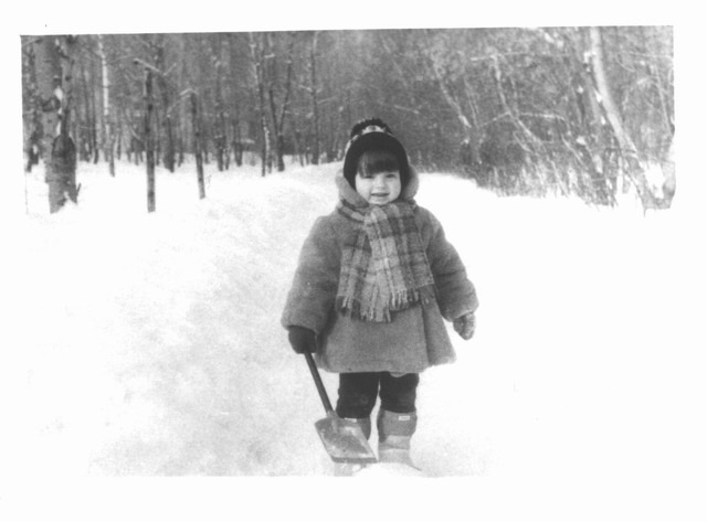 Хорошо быть девушкой в меховом манто! Можно просто в курточке, но уже - не то