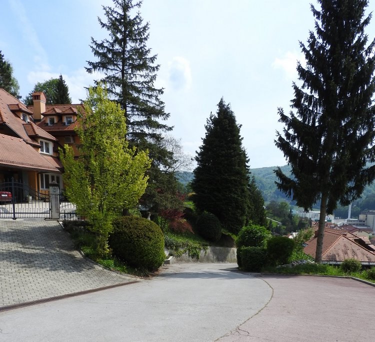 Словения, Светланка и маленький «герой» в одном ботинке