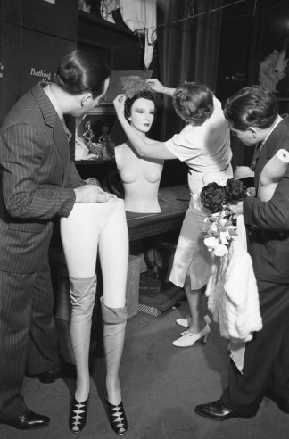 Куклы, манекены, марионетки на старинных и современных фотографиях | Бэйбики Куклы, манекены, марионетки на старинных и современных фотографиях